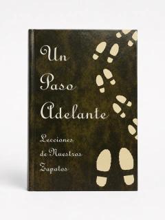 Un Paso Adelante Pocket