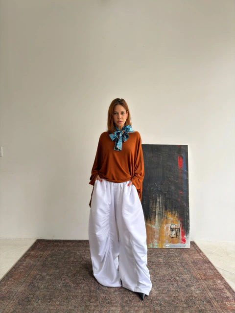Blusa Desconstruída