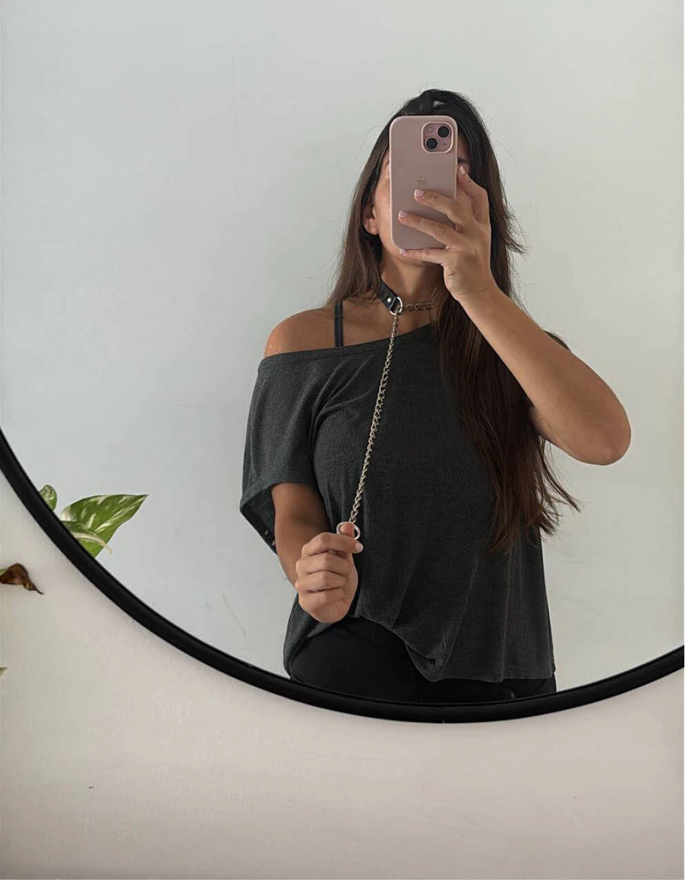 Choker ahorque ecocuero y cadena
