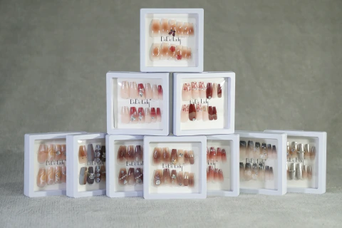 Uñas Postizas Press-On DoDo Lady – Manicuría Premium en Minutos