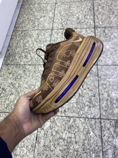 Nike Vomero Premium