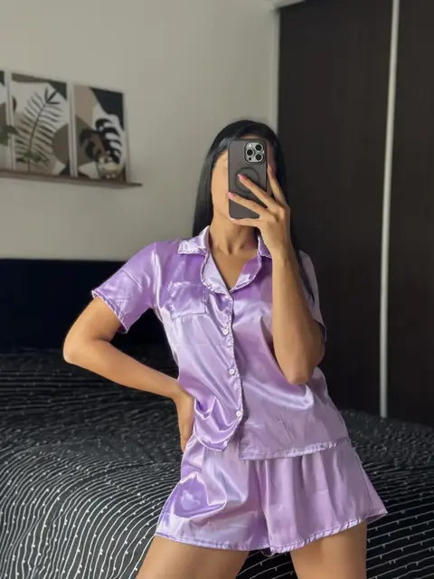 Pijama CAMISERO remera+ short SATEN lila