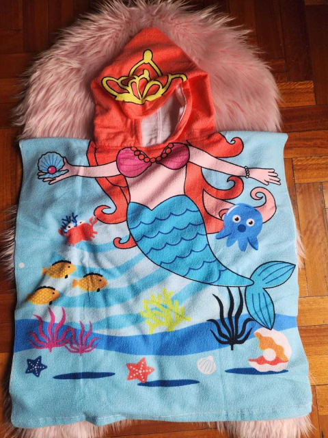 Ponchito INFANTIL SIRENITA Talle unico 120 x60 cm