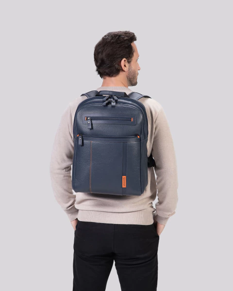 Imagem do Mochila de Couro para Notebook Office | Paris Azul
