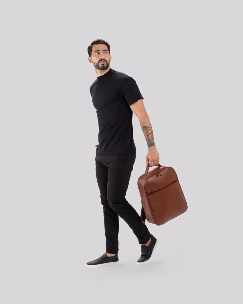 Mochila para Viagem Couro Slim | Madrid Caramelo - Bennemann - Loja Oficial