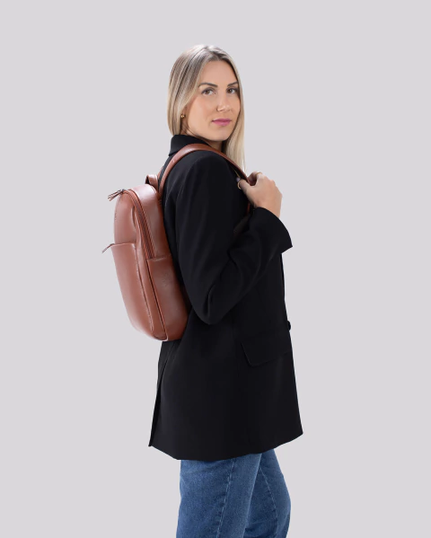 Mochila Macbook em Couro Slim | Madrid Marrom - Bennemann - Loja Oficial