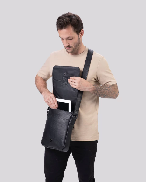 Bolsa Tiracolo Explorer | Rome Preto - loja online