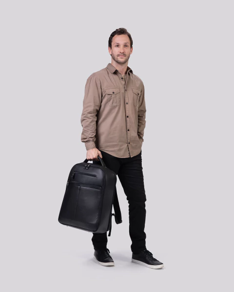 Mochila para Viagem Couro | Rome Café na internet
