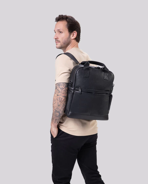 Imagem do Mochila 3 em 1 de Couro com Bolsos | Rome Preto