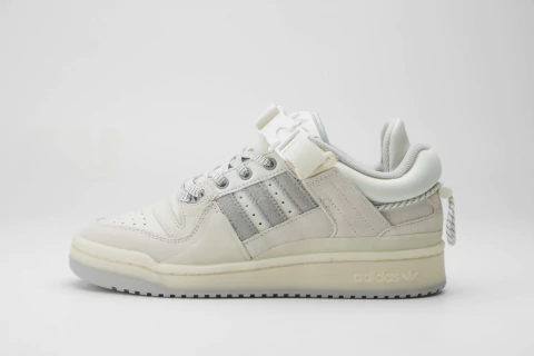 Bad Bunny x Adidas Forum Buckle Low White - comprar online