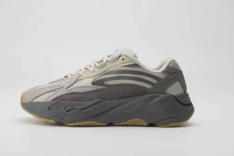 Yeezy Boost 700 v2 Tephra - comprar online