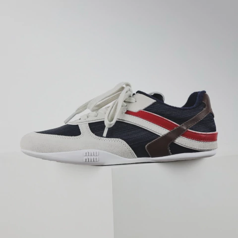 Miu Miu Gymnasium Navy - comprar online