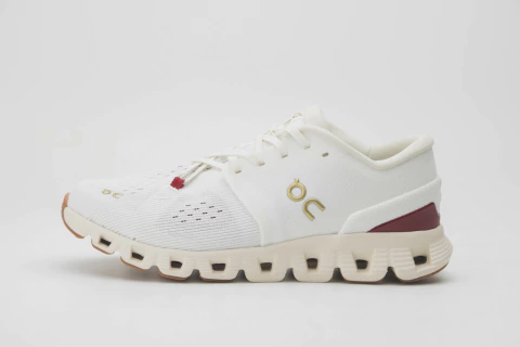 On Running Cloud X4 Ivory Cream - comprar online