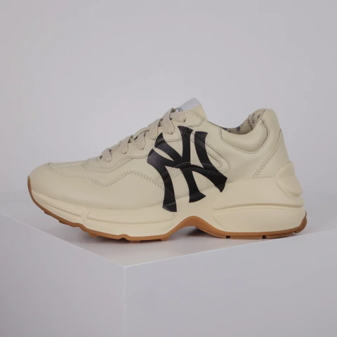 NY Yankees x Gucci Rhyton Leather - comprar online