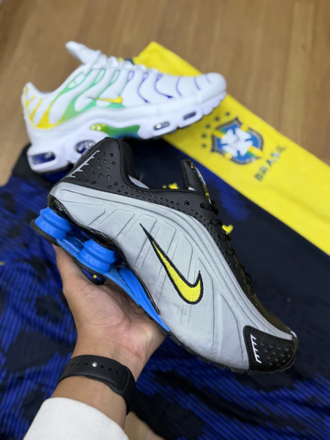 Nike Shox R4 Brazil