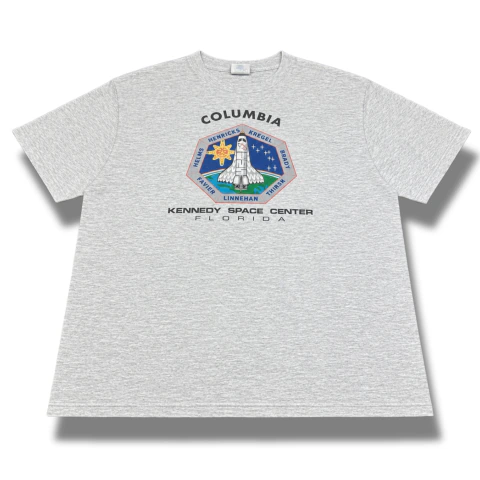 Camiseta cinza vintage anos 90 made in USA TSF Kennedy space center!