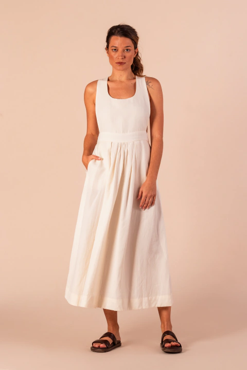 Vestido Jardineira