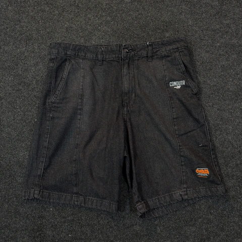 BERMUDA JEANS CONDUTA "NEW SCHOOL" na internet