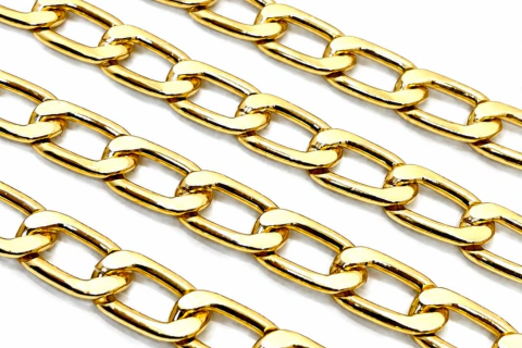 Cadena Metálica Dorado 1x1,5cm