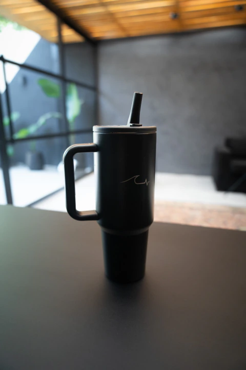 BOTELLA QUENCHER BLACK