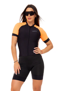 Macaquinho Ciclismo Feminino Forro em Espuma - Preto e Laranja PRO Manga Curta Way