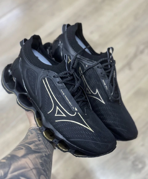 Mizuno Wave Prophecy 14