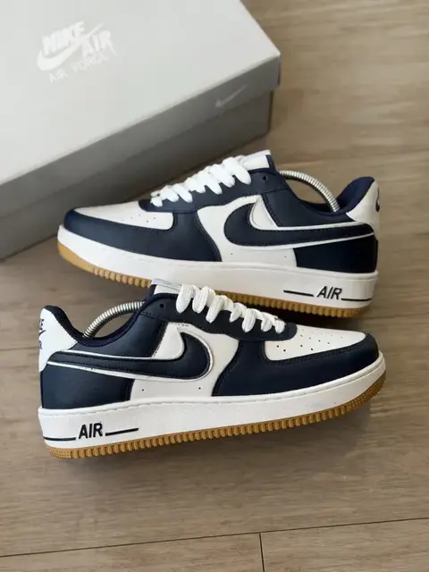 Air Force 1 - Branco e Azul Marinho