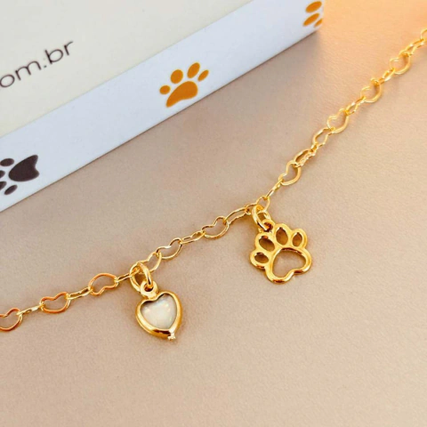 Tornozeleira com coração e patinha folheada em ouro 18k
