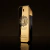 Frasco do perfume One Million Parfum de Paco Rabanne com design dourado brilhante e detalhes em preto