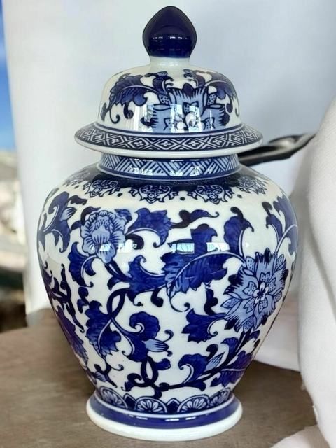 Porcelana - Potiche redondo chico con tapa 20cm