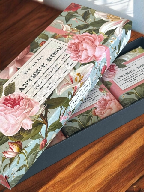 Antique Rose New- Caja de 3 Jabones de Tocador 90g