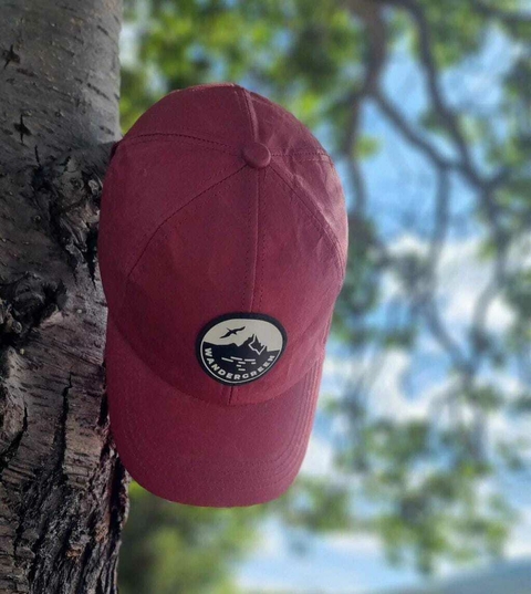 Wandergreen - Gorra Classic colorada - comprar online