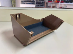 CAIXA DO PORTA LUVAS GOL VOYAGE PARATI SAVEIRO 80/87 MARROM - RIB PARTS