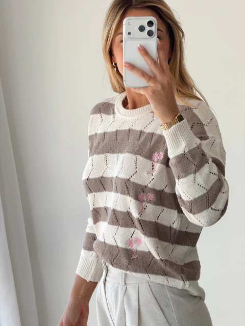 SWEATER RAYADO FLORES BORDADAS