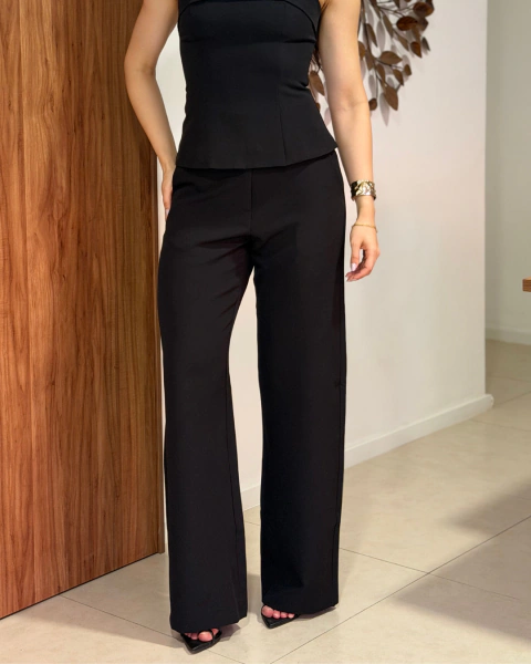 Calça de alfaiataria preta