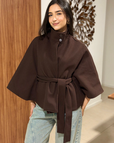 Poncho com faixa cor café