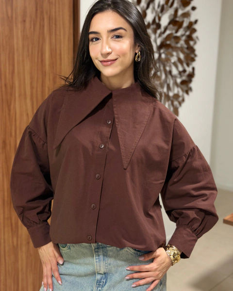 Camisa gola Max - cor marrom