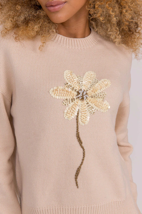 Blusa de Tricot Bordado Flor Amélia - Areia