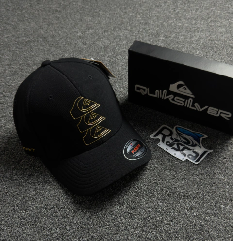 Boné da Quiksilver Three logo