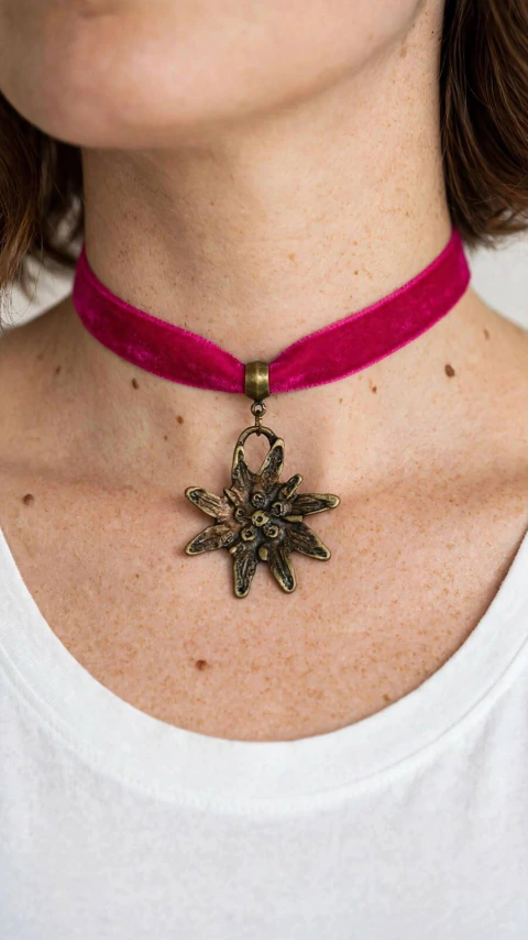 Colar Edelweiss Grande