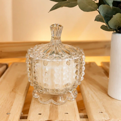 Vela Decorativa en Caramelera de Vidrio Reina