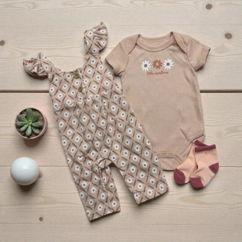 Conjunto Para Niña De 3 Prendas CJ080