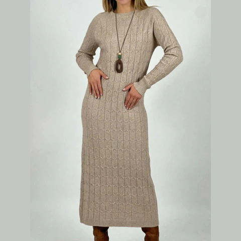 Vestido de lana cuello redondo