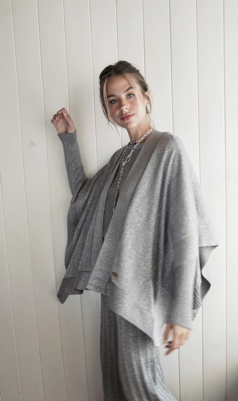 RUANA LUREX ART 3606LX- New In! - comprar online