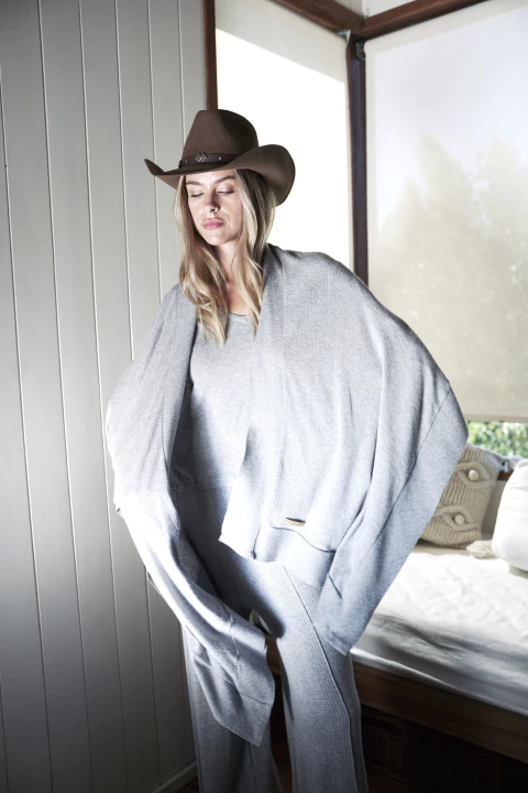 RUANA VISCOSA Y LANA ART 3706M -new in! - comprar online