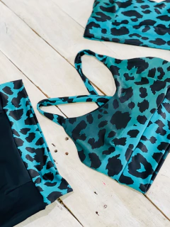 Top Mariu Reversible Survive