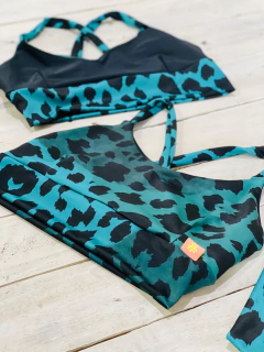 Top Mariu Reversible Survive