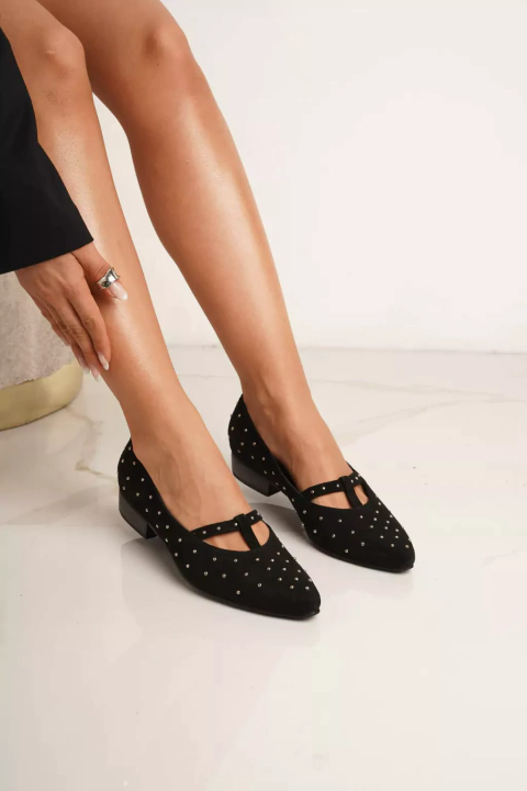 YOLIE FLATS (ZAGYOLIE)