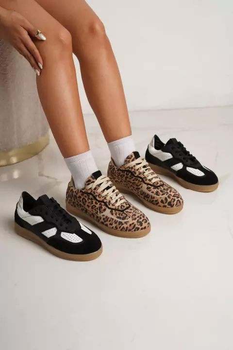 VIVIAN ZAPATILLA (ZJF099)