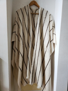 Ruana de guanaco Suyai - maria del este